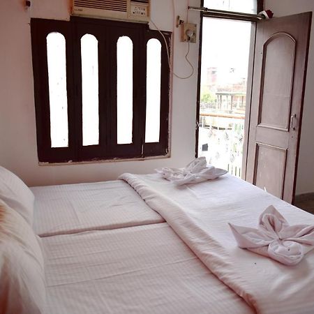 Sandhya Guest House Varanasi Near Ganga River Εξωτερικό φωτογραφία