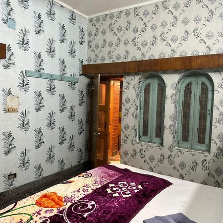 Sandhya Guest House Varanasi Near Ganga River Εξωτερικό φωτογραφία