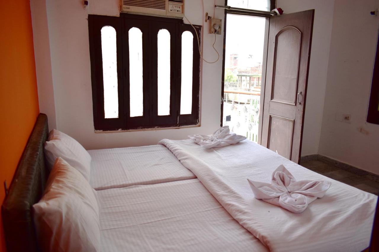 Sandhya Guest House Varanasi Near Ganga River Εξωτερικό φωτογραφία