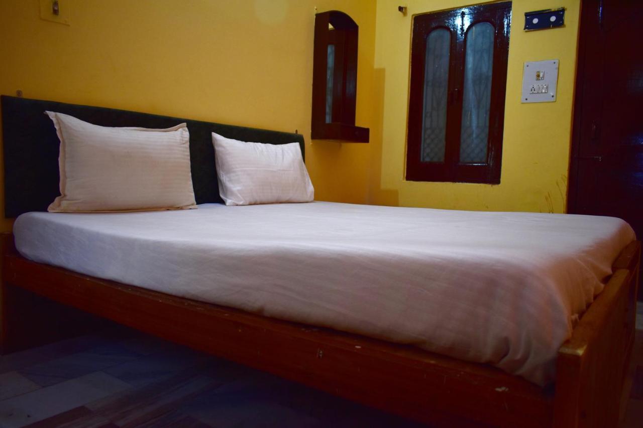 Sandhya Guest House Varanasi Near Ganga River Εξωτερικό φωτογραφία