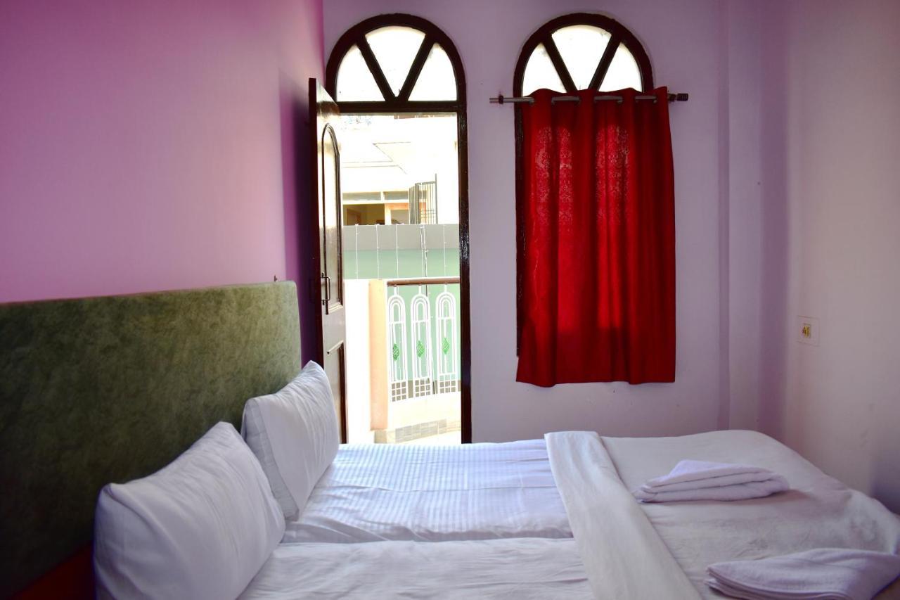 Sandhya Guest House Varanasi Near Ganga River Εξωτερικό φωτογραφία