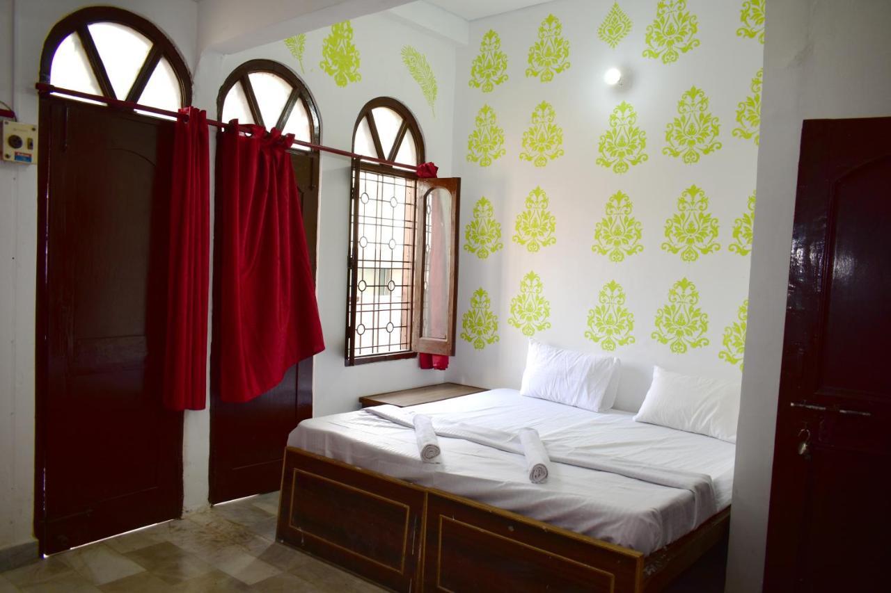 Sandhya Guest House Varanasi Near Ganga River Εξωτερικό φωτογραφία