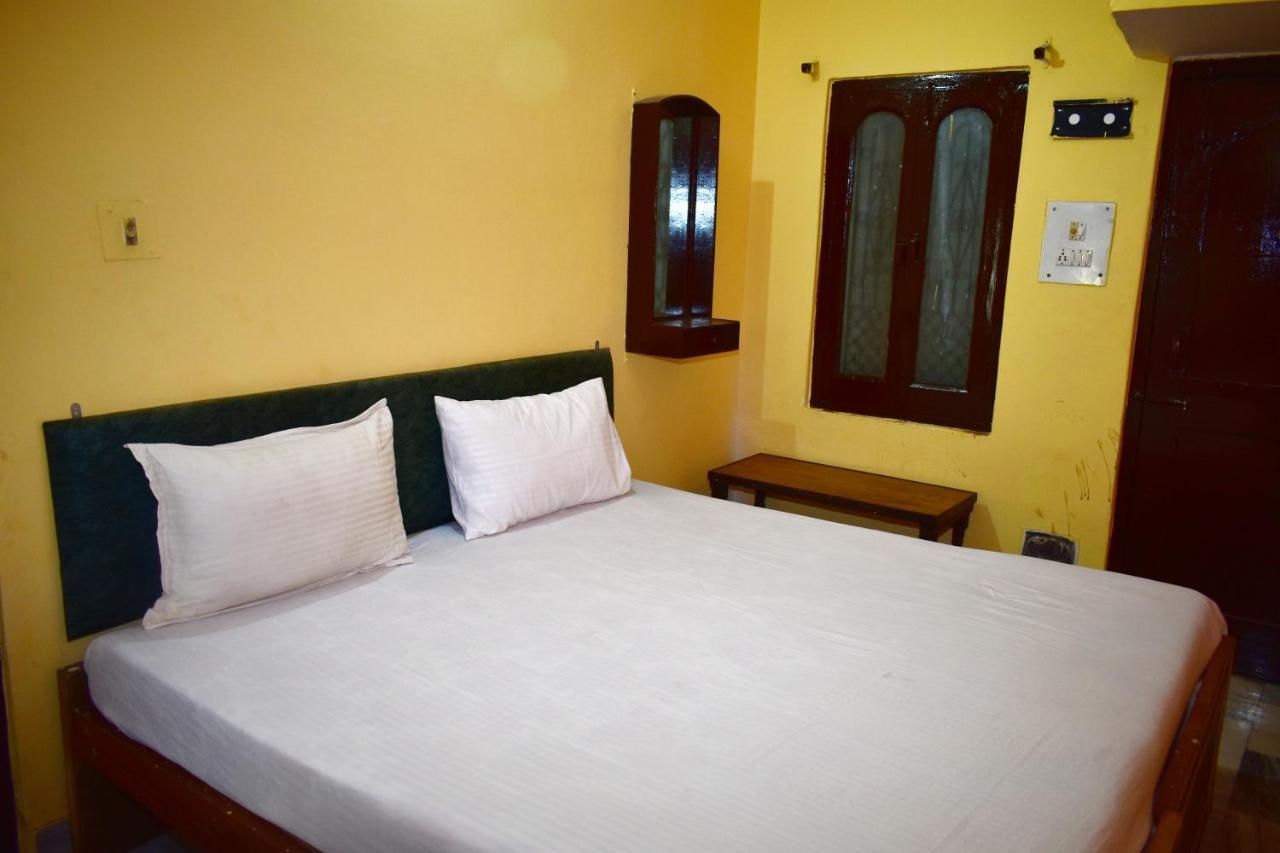 Sandhya Guest House Varanasi Near Ganga River Εξωτερικό φωτογραφία