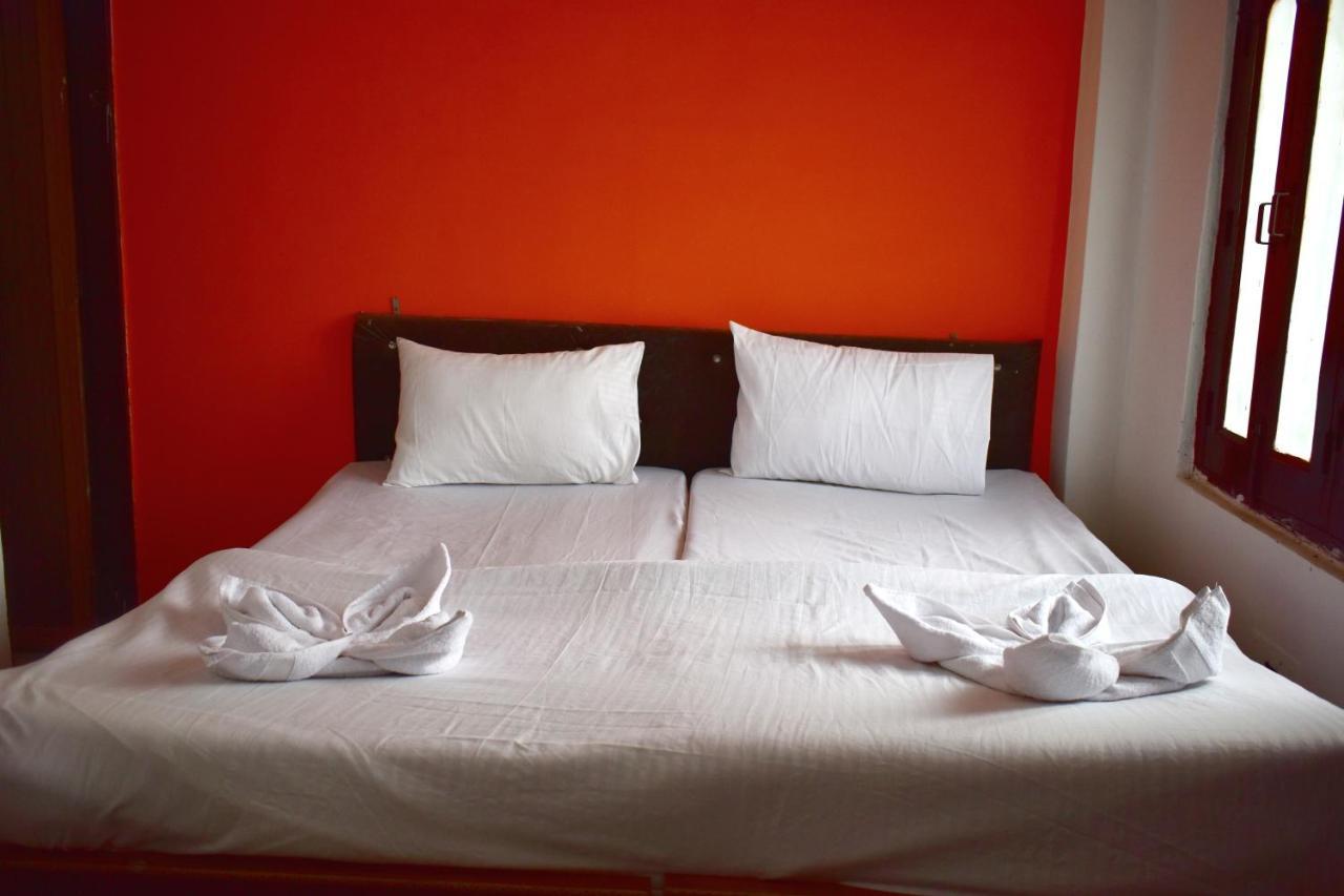 Sandhya Guest House Varanasi Near Ganga River Εξωτερικό φωτογραφία