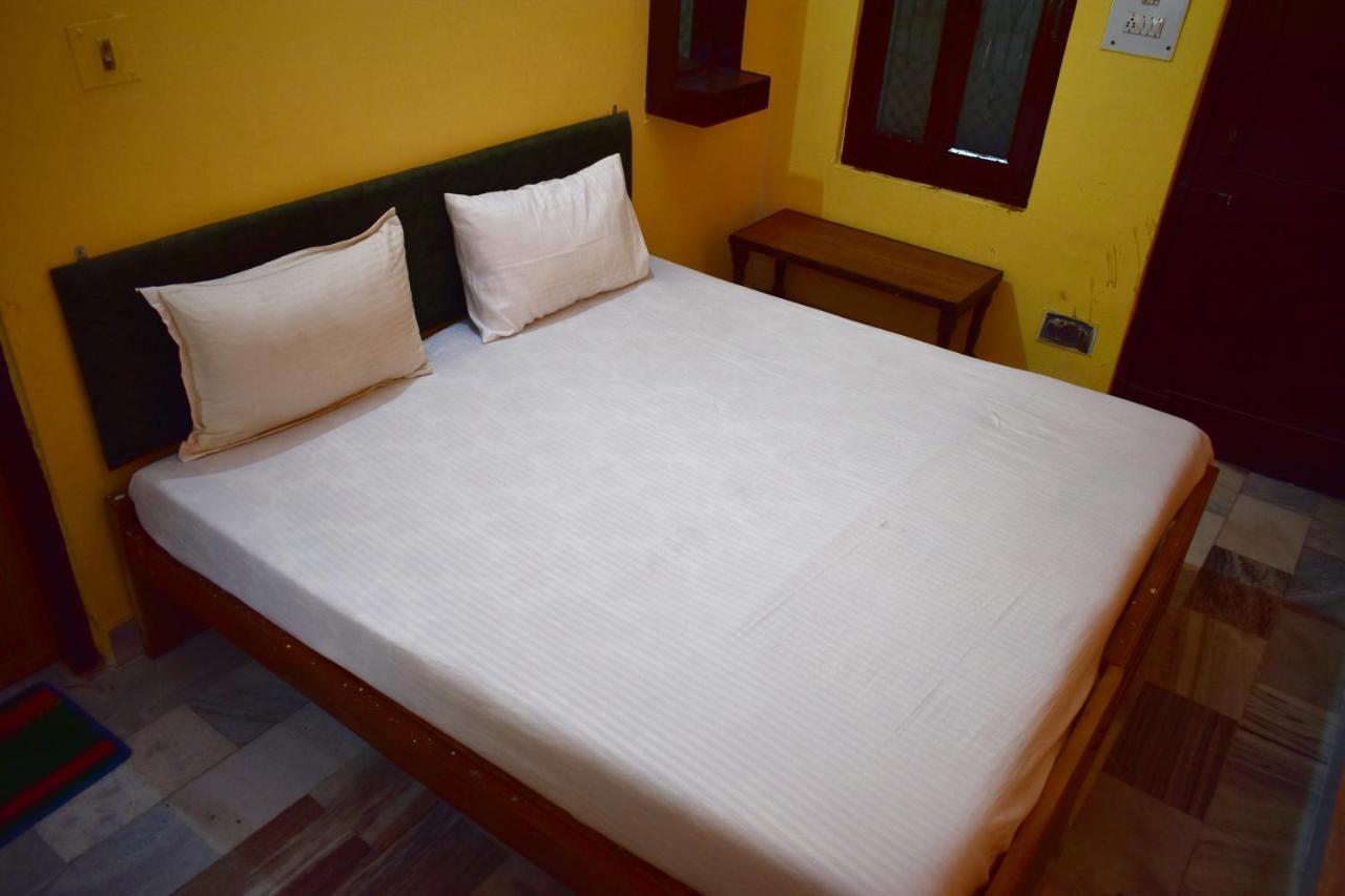 Sandhya Guest House Varanasi Near Ganga River Εξωτερικό φωτογραφία
