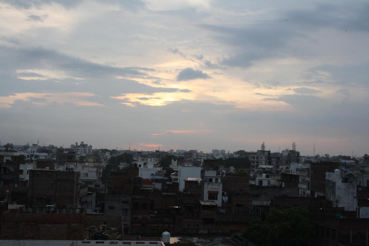 Sandhya Guest House Varanasi Near Ganga River Εξωτερικό φωτογραφία